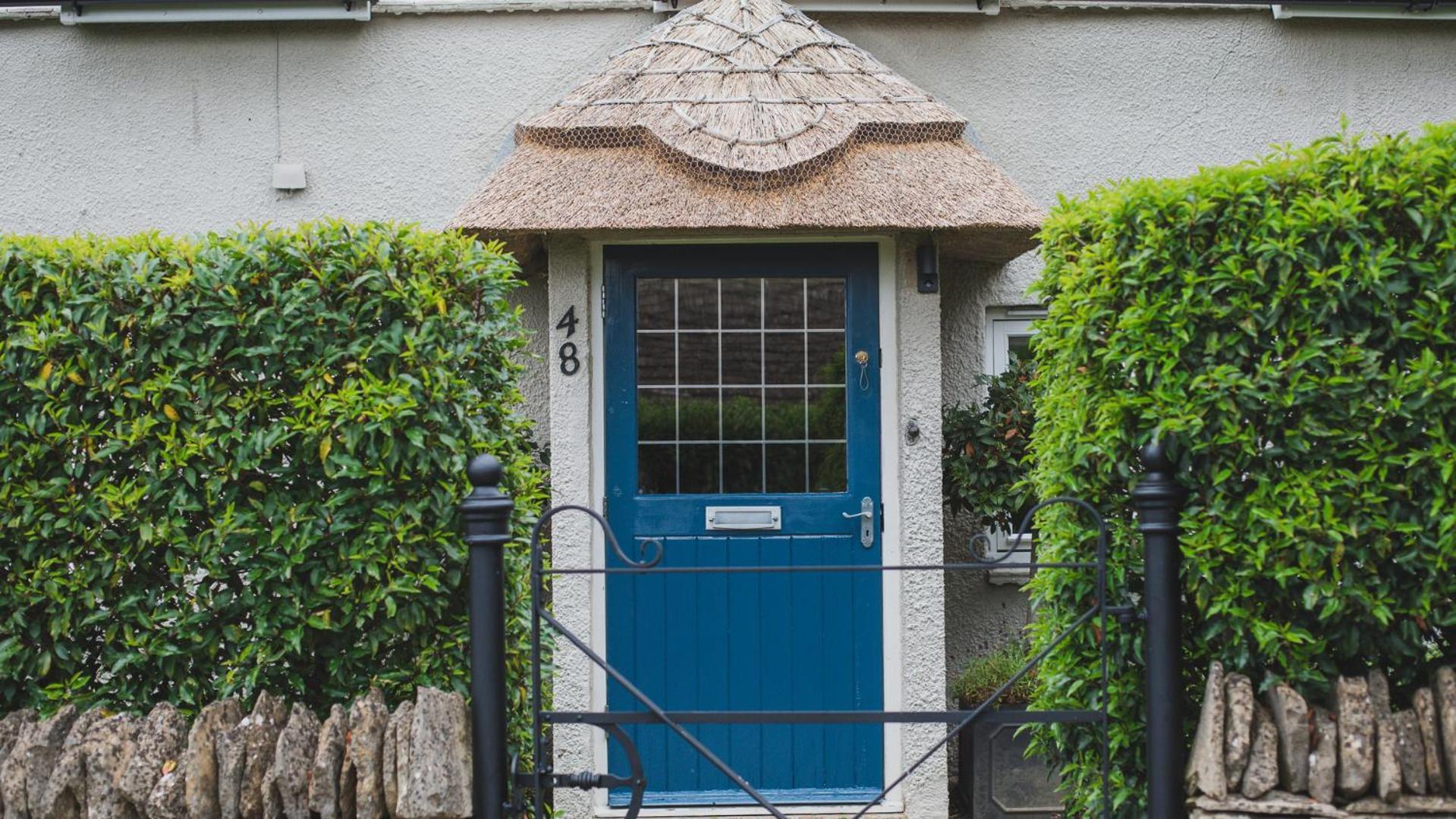 Thatch Cottage Todenham Exterior photo